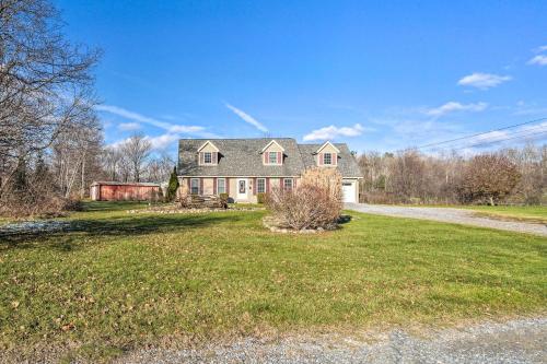 Spacious Home 8 Miles to Vermont Summer Festival! - image 25
