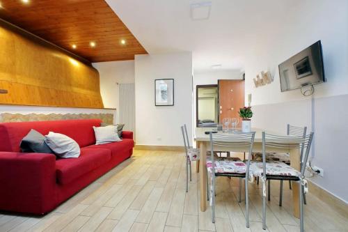 Spacious Vatican Flat with Courtyard, Roma (foto 3)