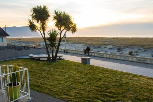 Inn of the Four Winds Seaside Oceanfront