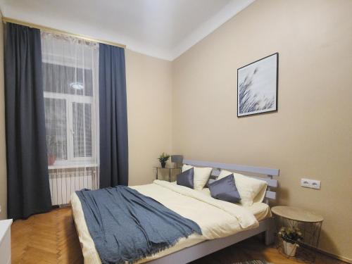 В центрі м.Чернівці 2 кімнатна затишна квартира., Černovice (fotografie 5)