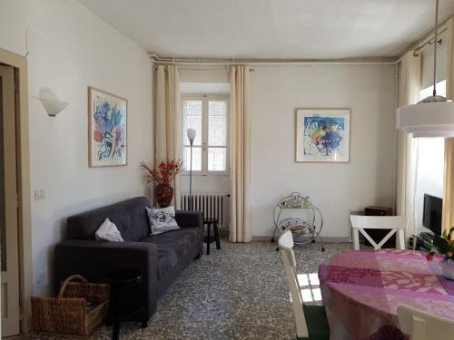 Camelia Casa Vacanze in Palazzo Canavese