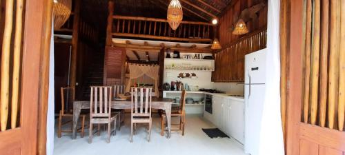 Trancoso Jungle Lodge – Trancoso, OH