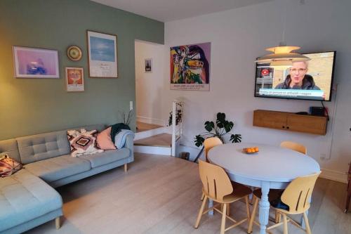  Cozy apartment shared kitchen and bathroom in Kopenhagen