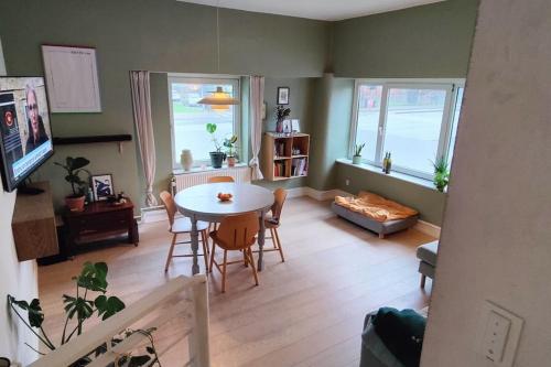  Cozy apartment shared kitchen and bathroom in Kopenhagen