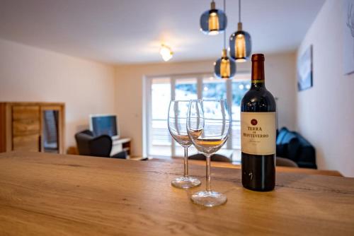 Aktiviteter, Lejlighed i Feldberg ( Baden Wuerttemberg ) på 74 m². Soveværelser: 1. Private badeværelser: 1. (Ferienwohnung Feldberg Schwarzwald - Wolke 8 -) in Feldberg ( Baden Wuerttemberg )