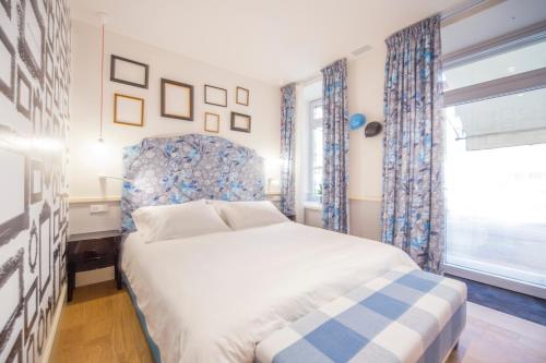 Superior Double or Twin Room image 10