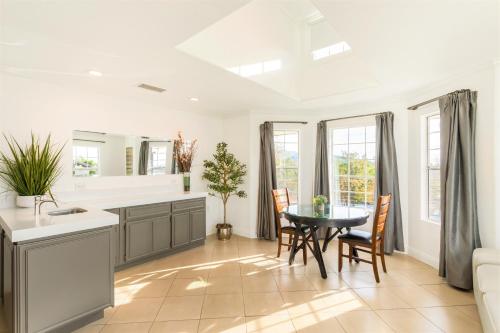 Villa Inn- Adult Only- Temecula Wine Country