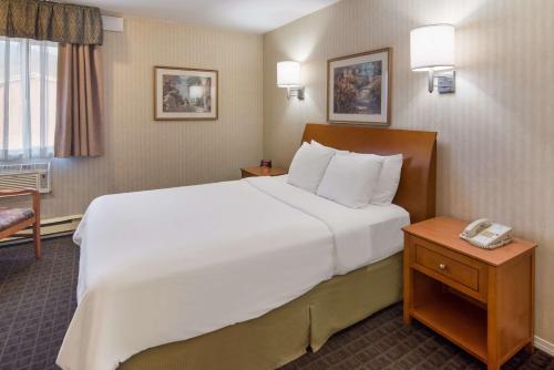 SureStay Hotel by Best Western North Vancouver Capilano in North Vancouver, Canada