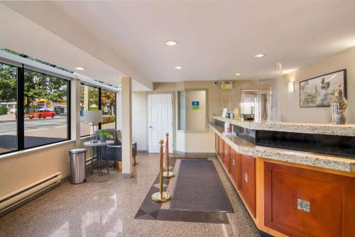 SureStay Hotel by Best Western North Vancouver Capilano in North Vancouver, Canada