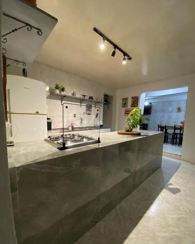 Konyha, Sítio com piscina e churrasqueira (Sitio com piscina e churrasqueira) in Guapimirim