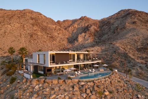 The Dream House Modern Estate Perched Above Palm Desert