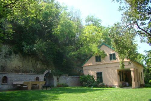 Secluded apartments and rooms Draz, Baranja - 15893