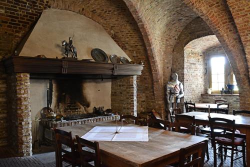 Burg Boetzelaer - image 4