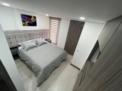 Three-Bedroom Apartment image 9