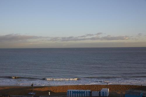 Albion House at Ramsgate - image 6