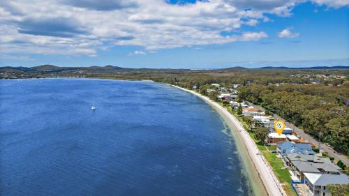 Alrededores, Footprints on Foreshore in Port Stephens