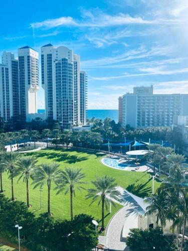 Ocean Reserve Piso 9 - STR 2412 in Miami Beach, USA