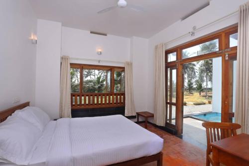 Paraikal Beach Resort