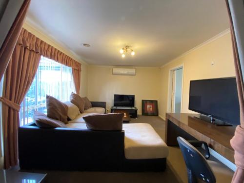 設施, 4 Beds-Whole House-U2-9 Dennis Street-Reservoir in 瑞斯維爾