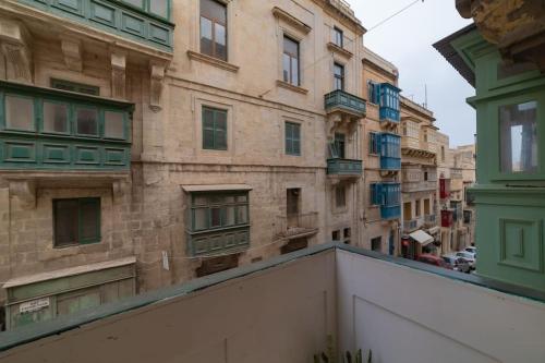 JBO- Joette's Bliss Oasis by Vallettastay, Valletta (photo 8)