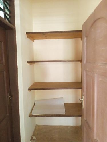 Diani bnb /master ensuit /beach road