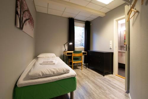 1 twin bed