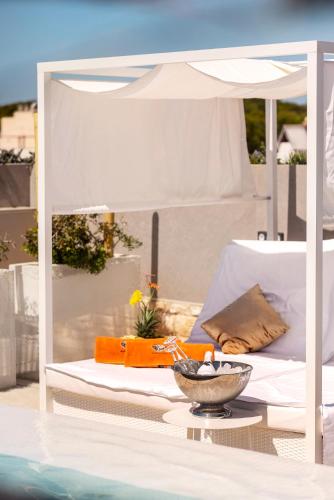 Hotel The Sky - Adults Only