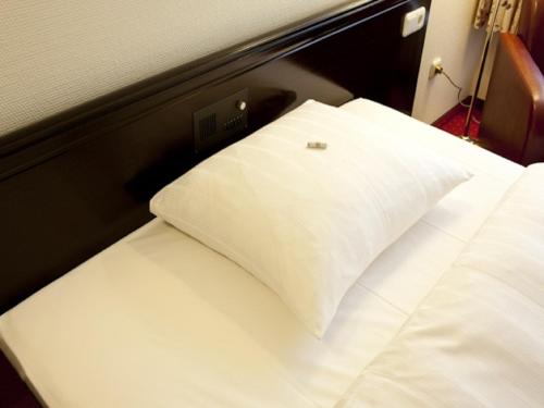 1 double bed