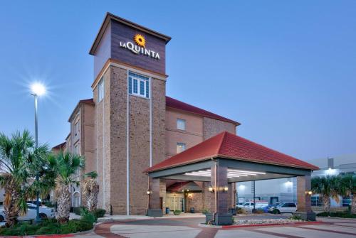 La Quinta by Wyndham Dallas Grand Prairie South