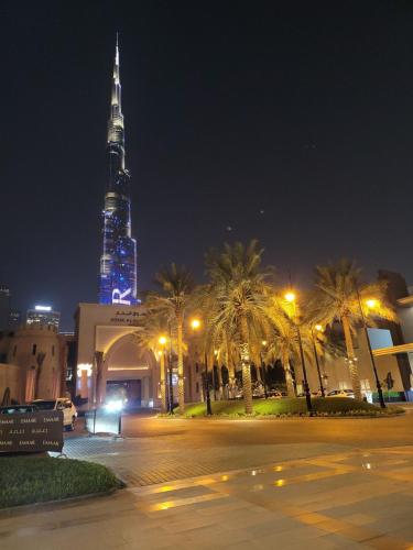 Burj Dubai Area - 5min Walk - Luxury 2 Bedroom Apartment, Dubaj
