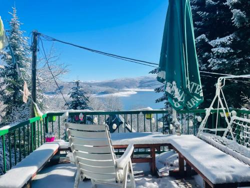 Ski Hut Gorica Mavrovo - Accommodation
