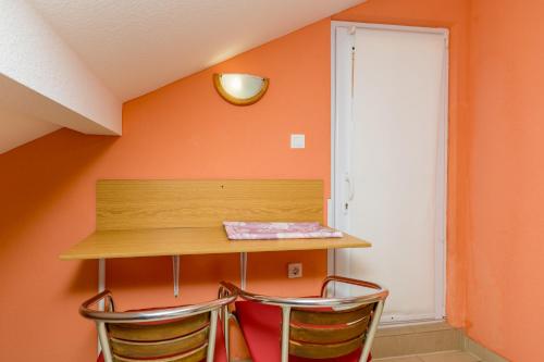 Studio with Sea View image 7