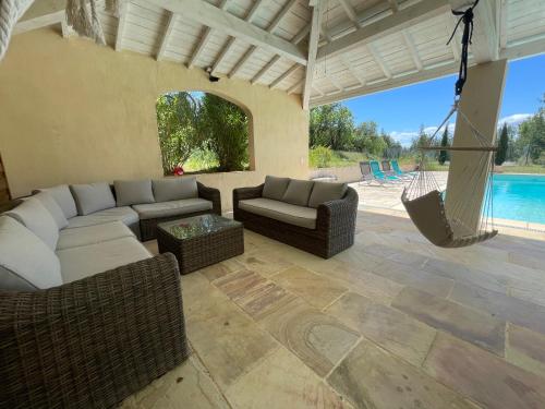 Maison Saraphina in Cruzy