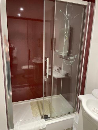 Sawyers Bed and Breakfast - image 11