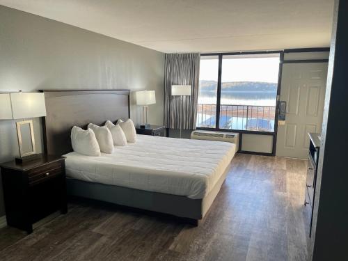 Lake Norfork Resort in Henderson, USA