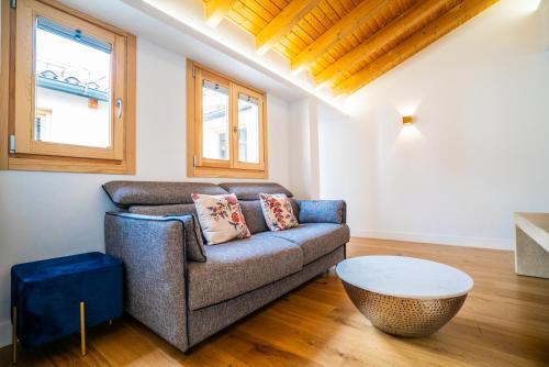 Apartment with Terrace image 9