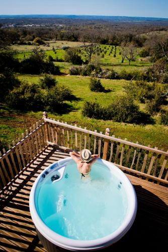 Cabane Spa La Truffière - Cantecor - Chambre d'hôtes - Alvignac