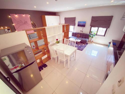 May - COZY ROOM 2B-3B LA