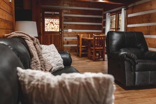 Deer Run Cabin at 36 North - Hot Tub