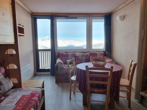 Studio confortable au pied des pistes, balcon, animaux admis - FR-1-181-2562 in Λα Πλάν
