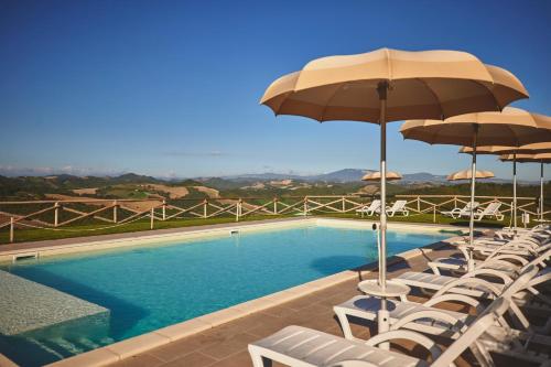Swimming pool, Country House Ca'Balsomino in San Lorenzo In Campo