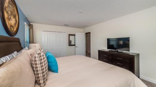 1638 Moon Valley Drive - image 10