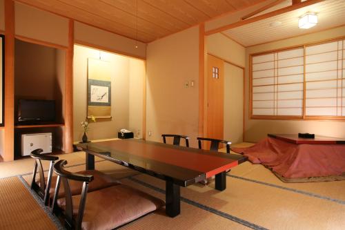 Japanese-Style Quadruple Room