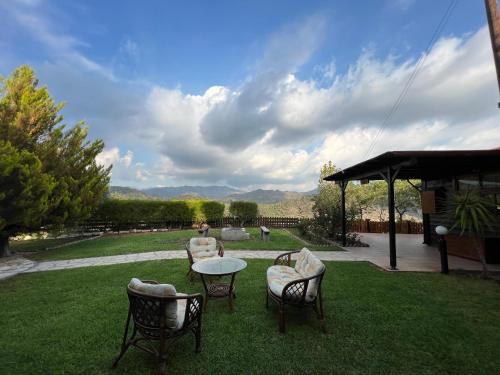 Kapilio Cottage House in Laneia