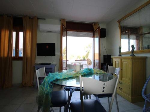Perfecto apartamento cerca del mar, ¡Mascotas bienvenidas! WiFi gratis, aire acondicionado opcional  in Riumar