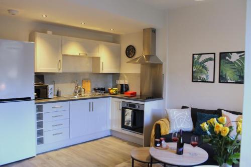 Modern Craigie Apartment in Craigie
