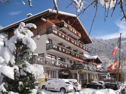 Hôtel Les Triolets - Hotel - Châtel