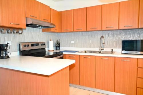 Kitchen, Apartamento frente a la Playa Arecibo Puerto Rico in Arecibo