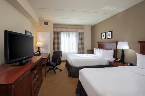 Country Inn & Suites Buffalo South I-90, NY - Hotel - West Seneca