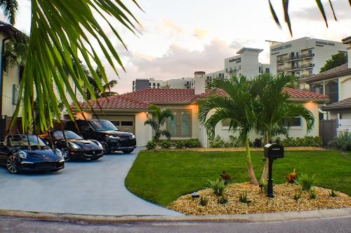 Brightwater Suites - main image